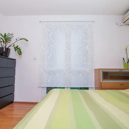Apartment Nina , Bacvice *