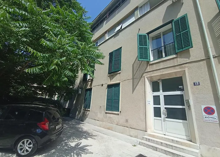 Nina , Bacvice 스플리트